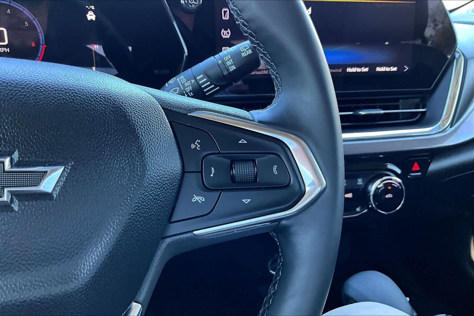 Thumbnail: 2025 Chevrolet Trax - 20