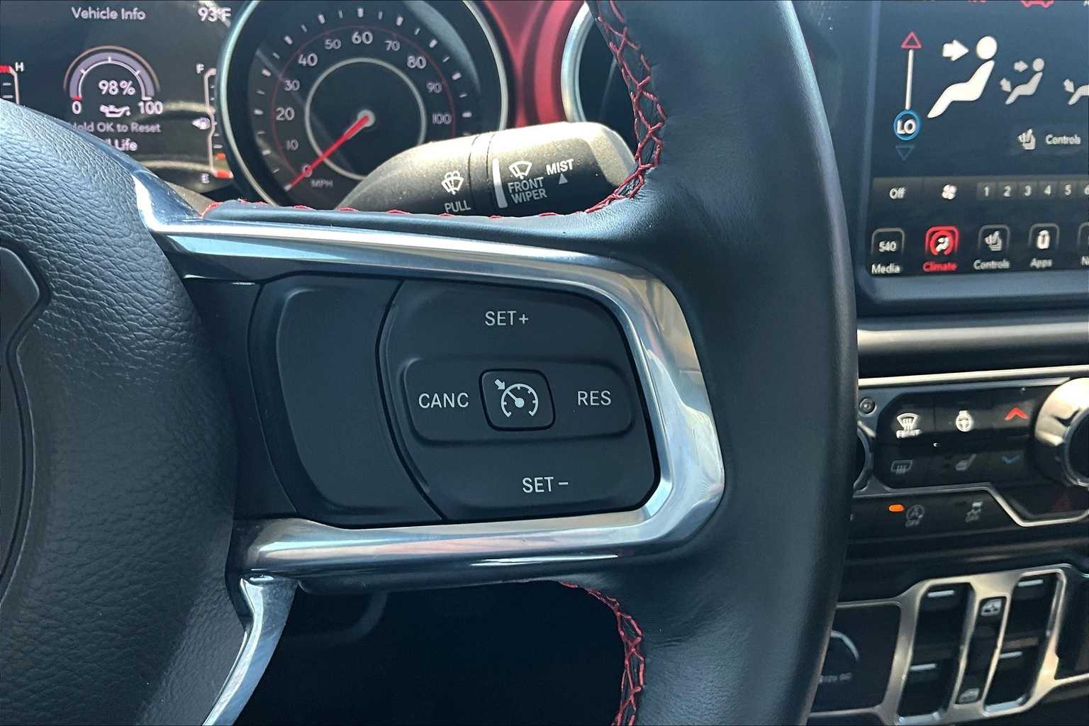 Thumbnail: 2022 Jeep Gladiator - 20