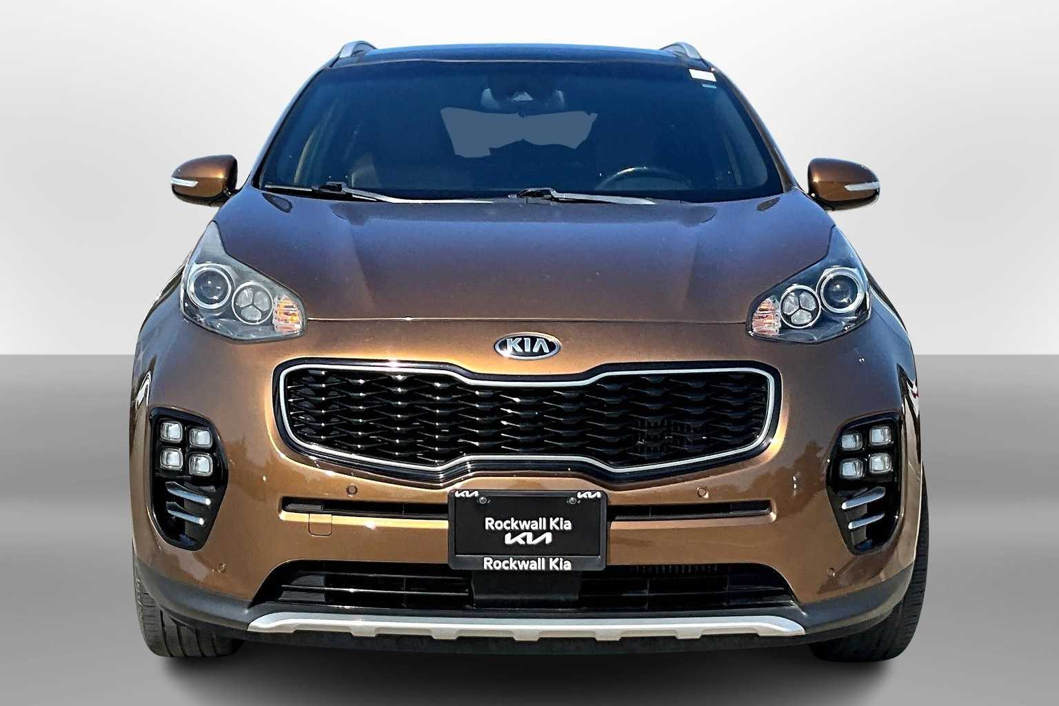 2017 Kia Sportage SX Turbo photo 2