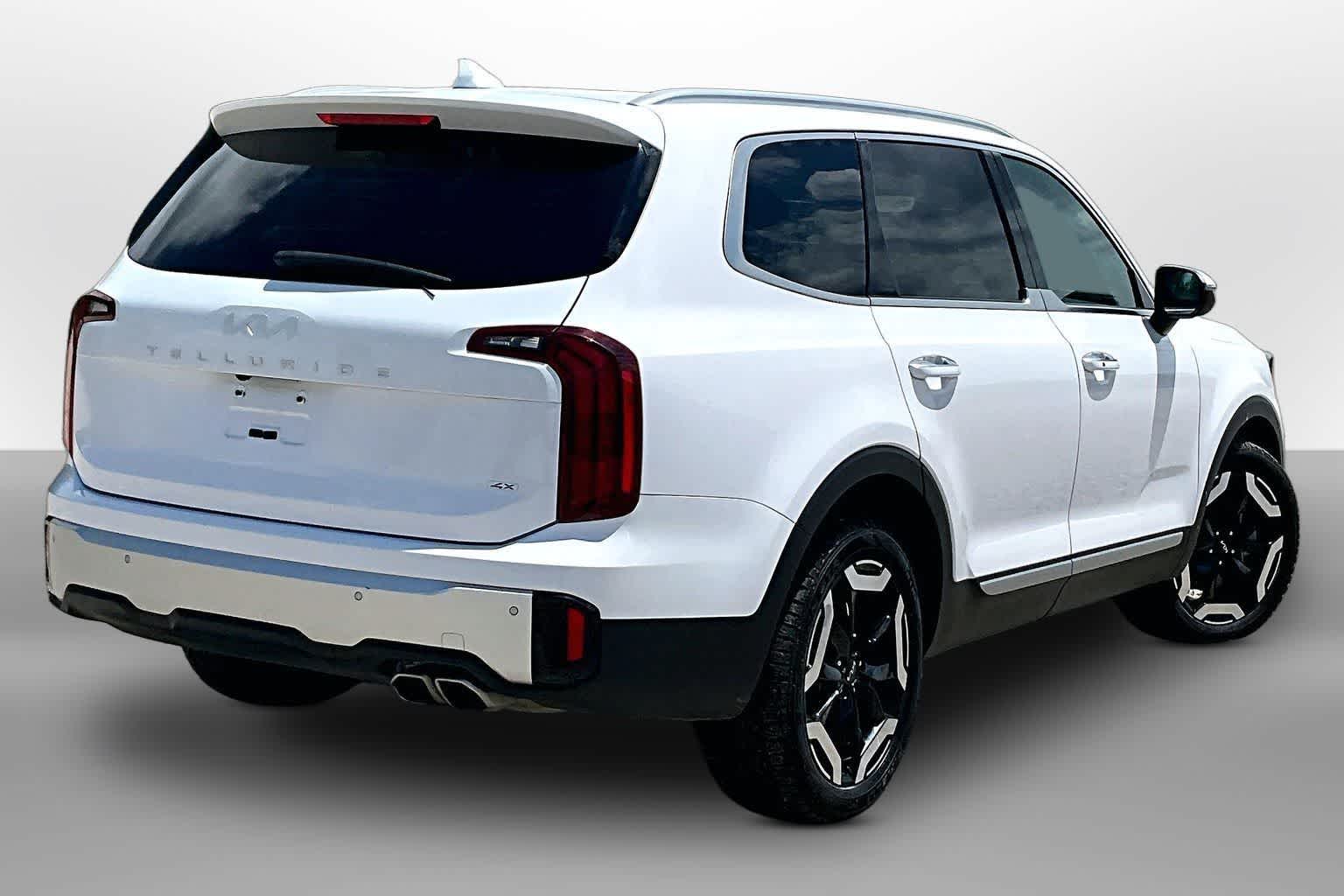 Thumbnail: 2024 Kia Telluride - 2