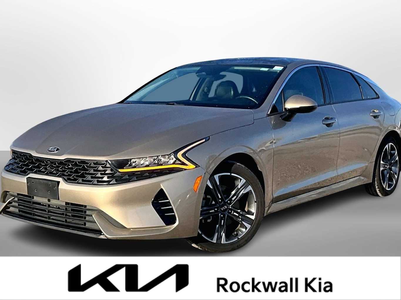 Thumbnail: 2021 Kia K5 - 1