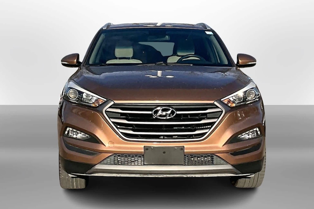 Used 2016 Hyundai Tucson Sport w/Beige Interior SUV