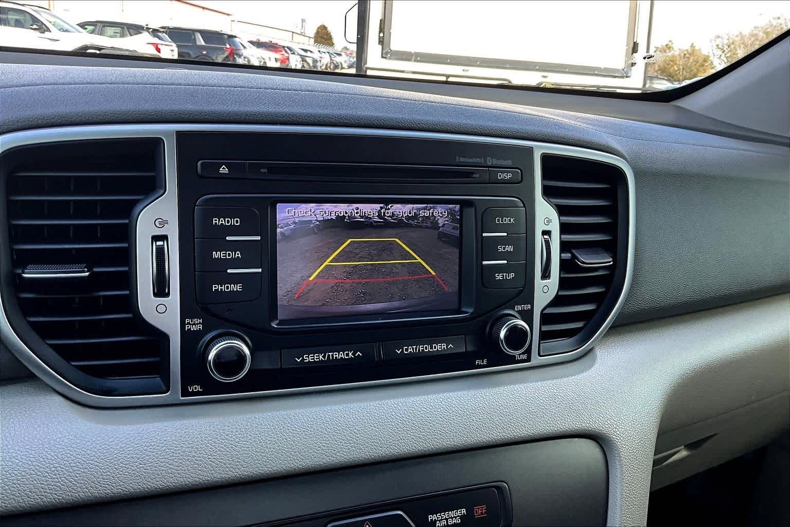 Thumbnail: 2017 Kia Sportage - 22