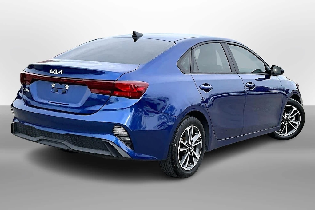 Certified 2022 Kia Forte LXS Sedan