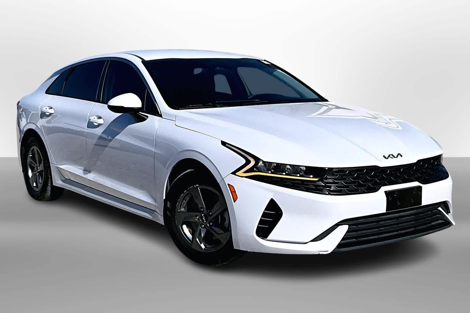 Thumbnail: 2022 Kia K5 - 10