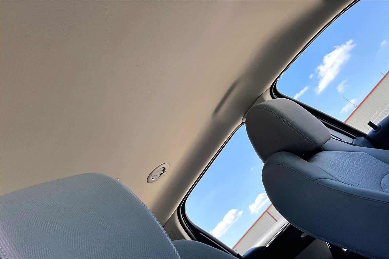 Thumbnail: 2013 GMC Acadia - 16