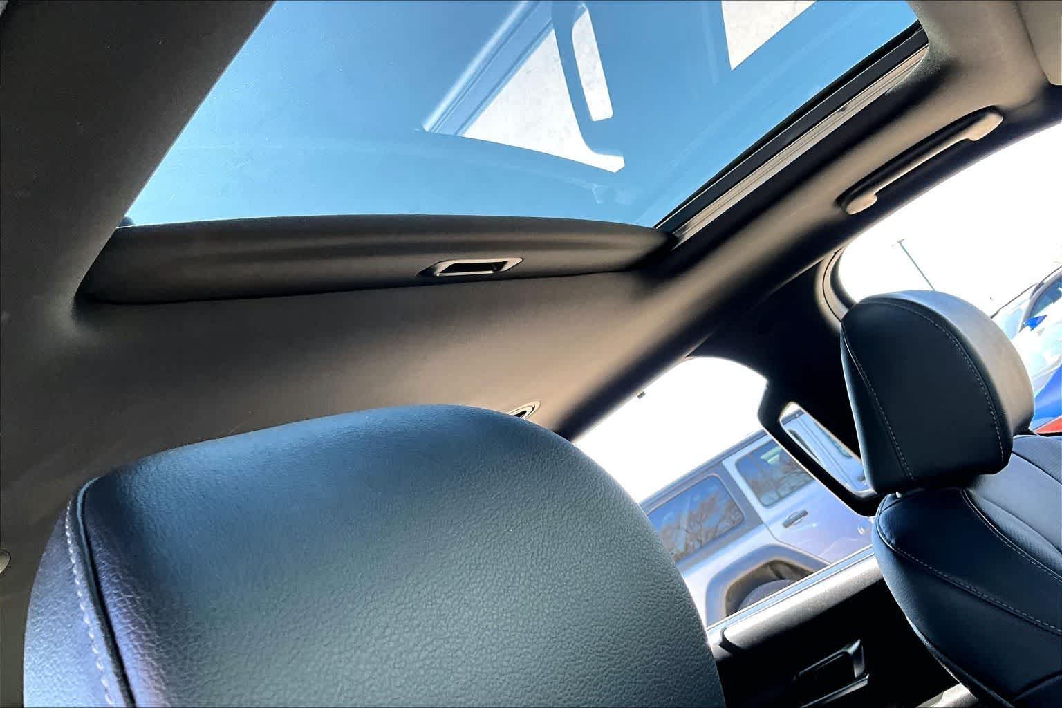 Thumbnail: 2024 Kia Telluride - 16