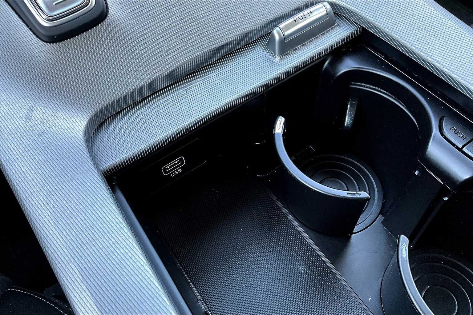 Thumbnail: 2022 Hyundai Palisade - 25