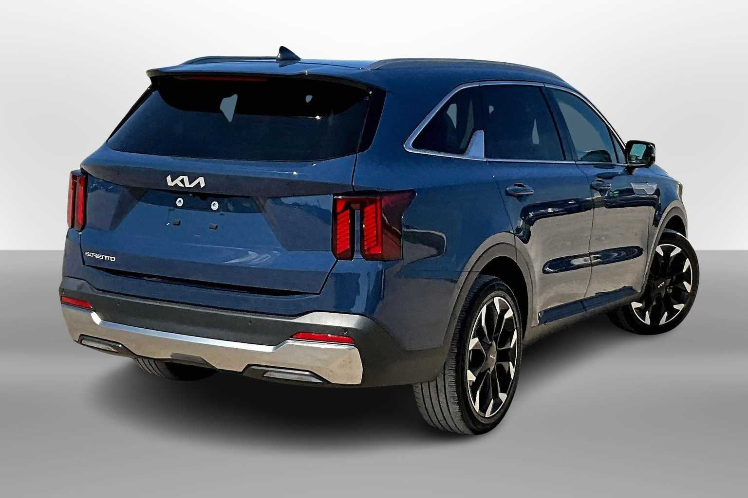 Thumbnail: 2024 Kia Sorento - 2