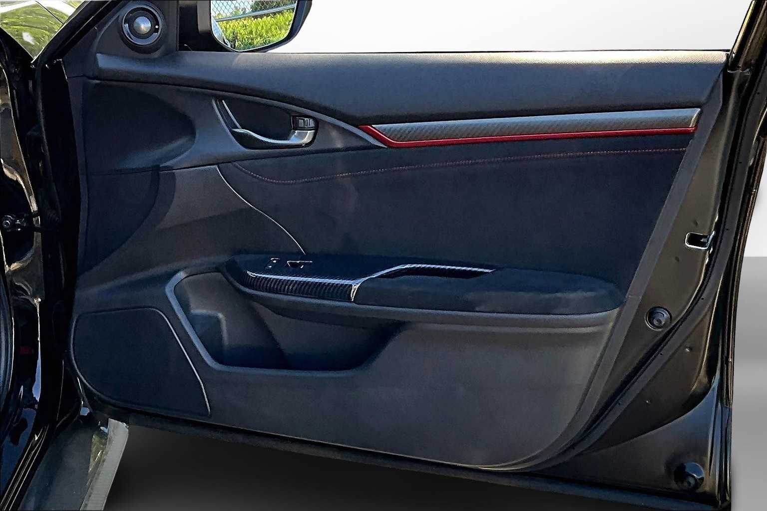 Thumbnail: 2019 Honda Civic - 18