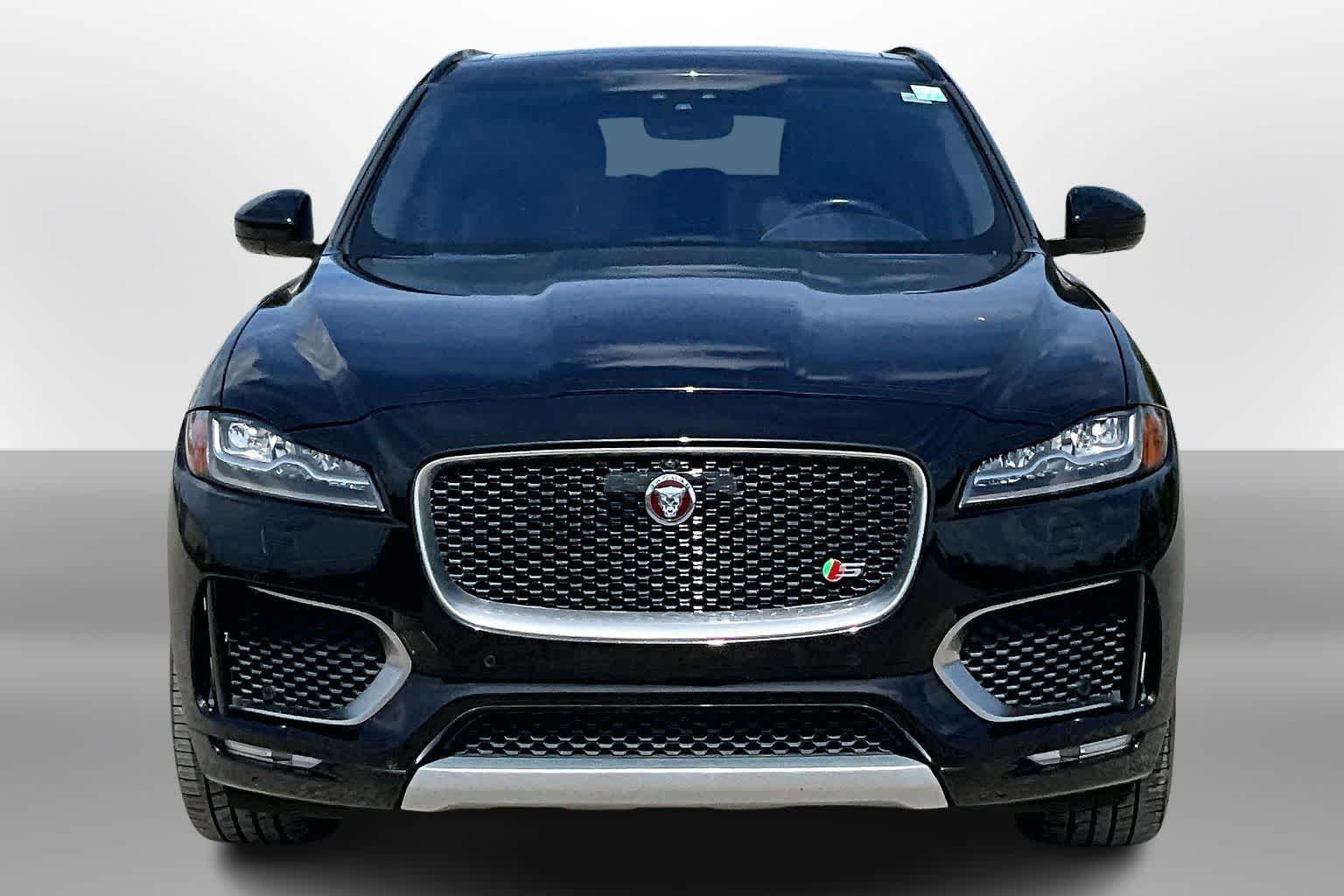 Thumbnail: 2019 Jaguar F-Pace - 3