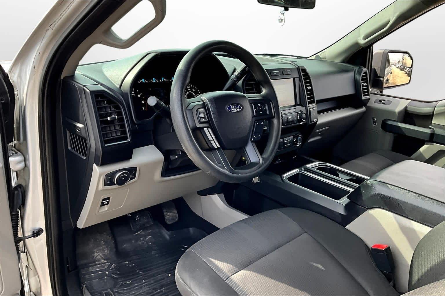 Thumbnail: 2019 Ford F-150 - 11