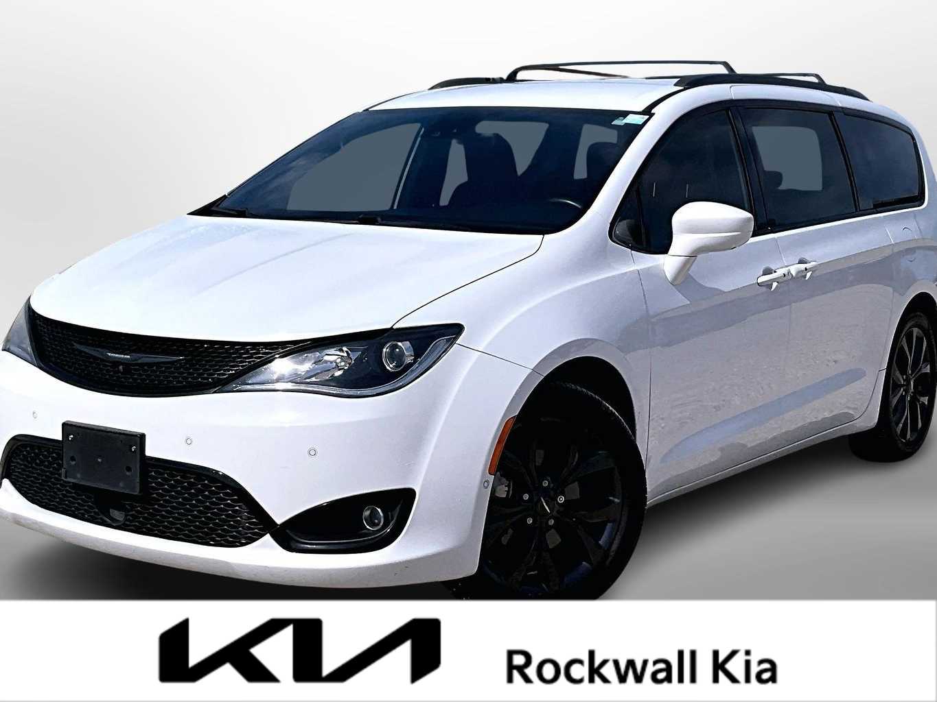 2019 Chrysler Pacifica Touring Plus -
                  Rockwall, TX