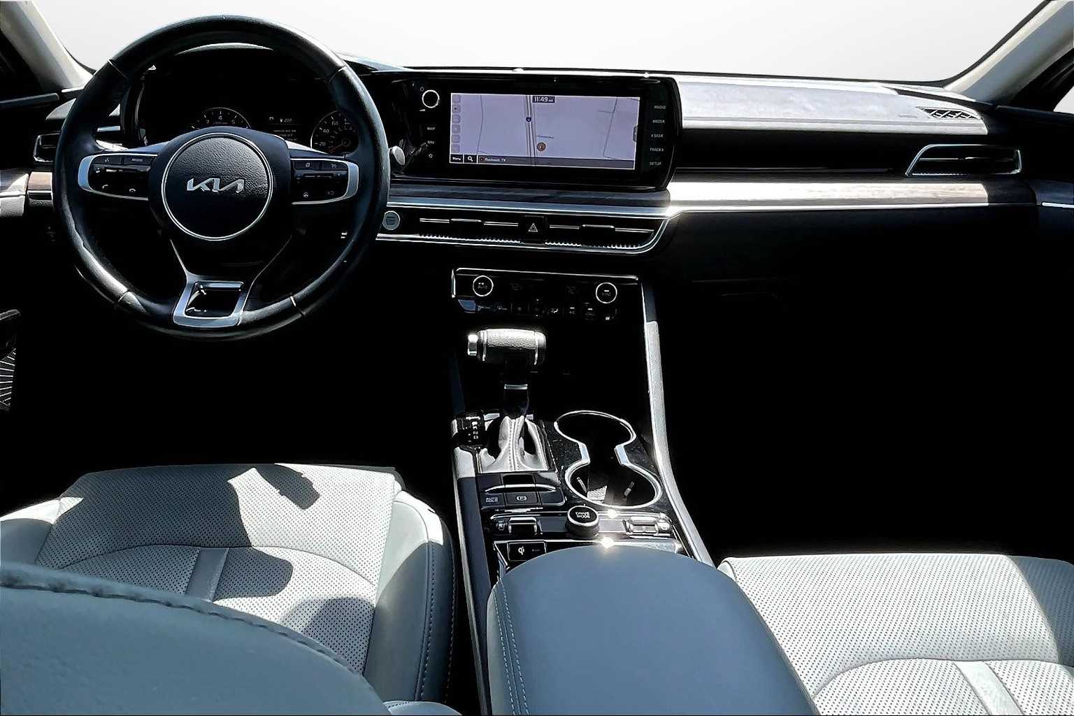 Thumbnail: 2023 Kia K5 - 14