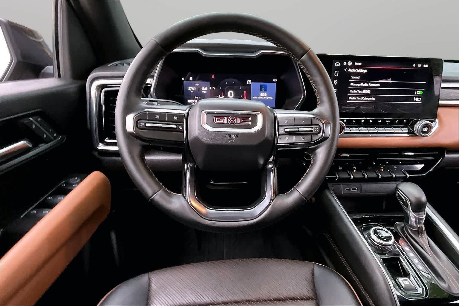 Thumbnail: 2024 GMC Canyon - 5