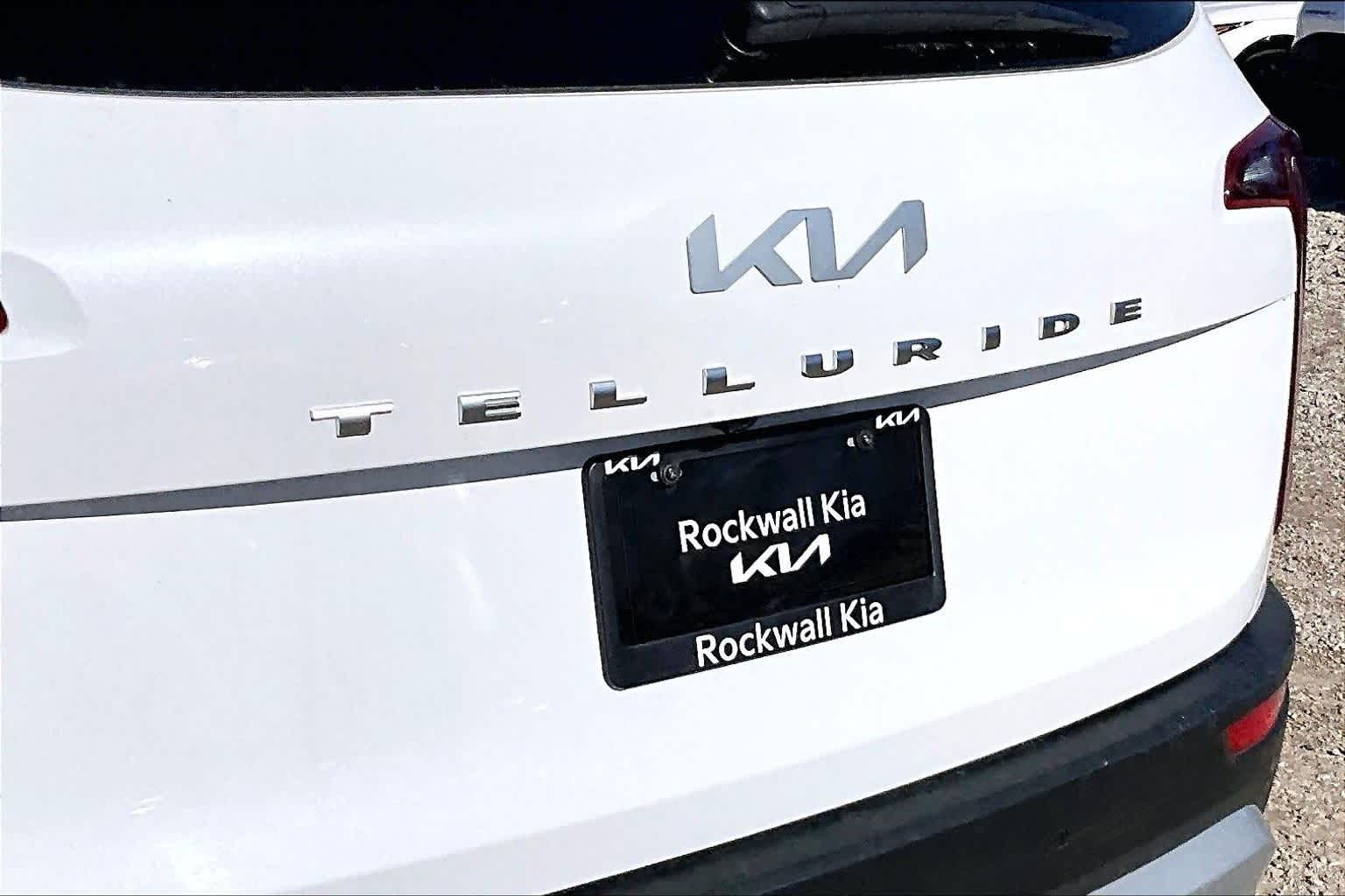 Thumbnail: 2022 Kia Telluride - 30