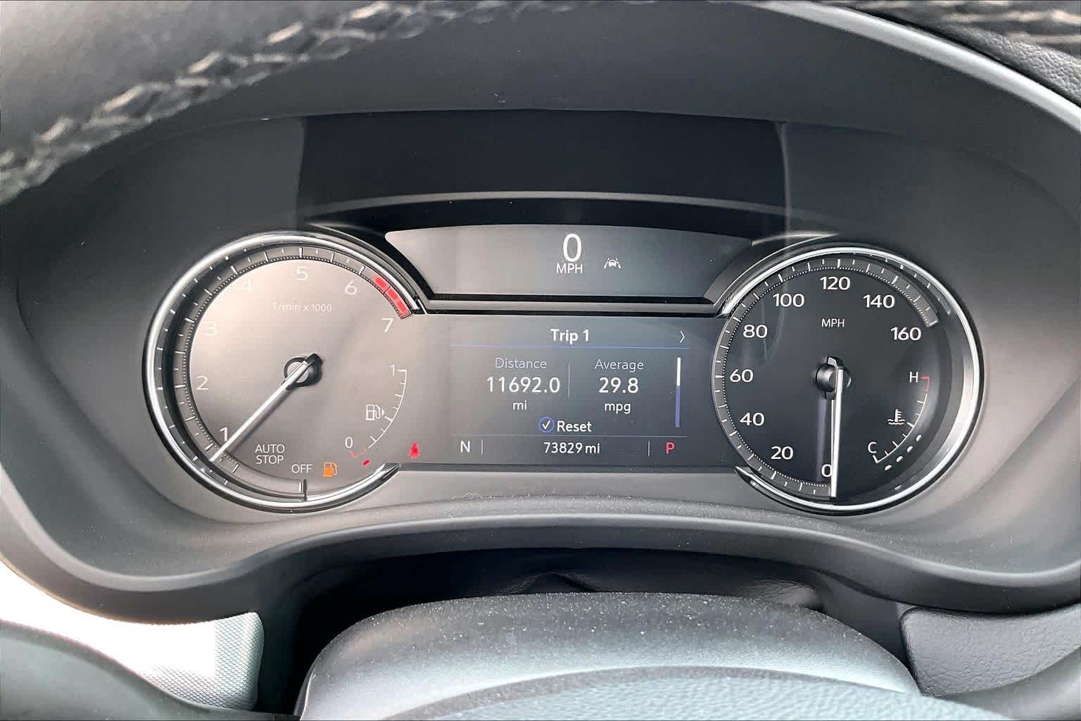 Thumbnail: 2022 Cadillac XT4 - 21