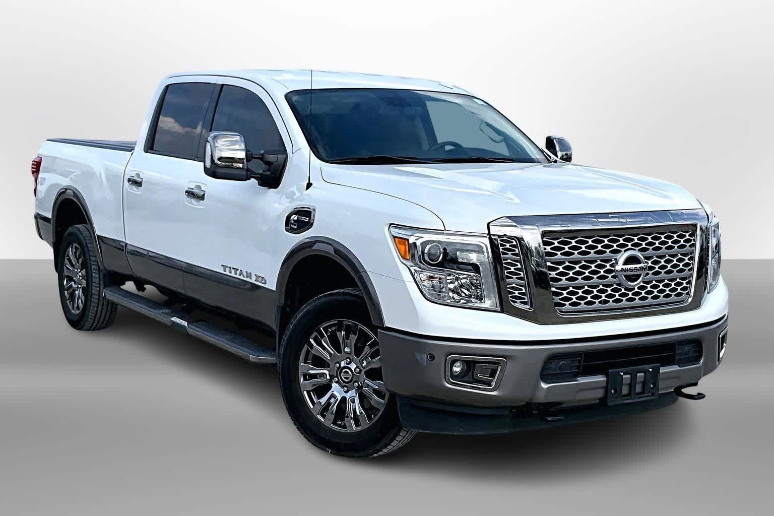 Thumbnail: 2018 Nissan Titan - 10