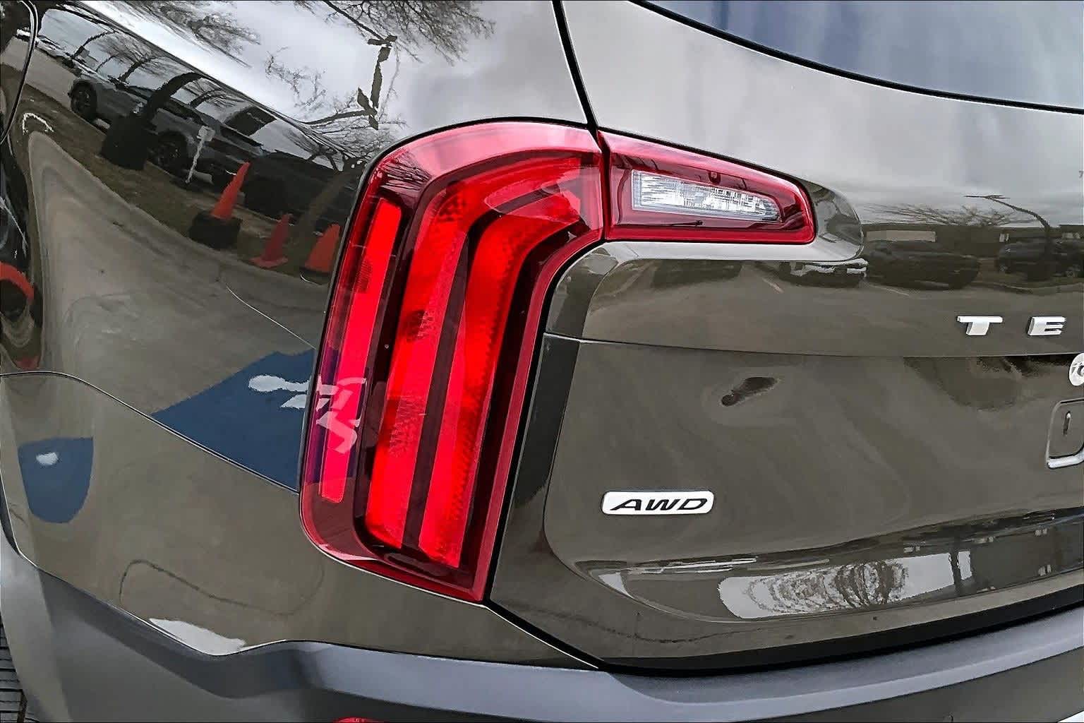 Thumbnail: 2022 Kia Telluride - 28