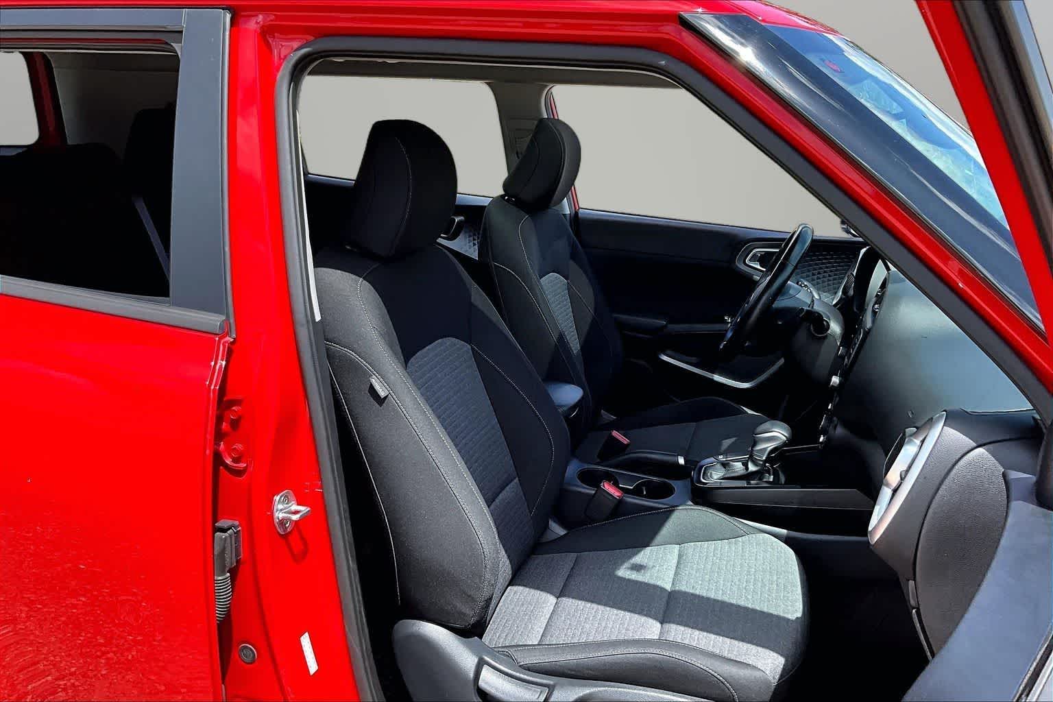 Thumbnail: 2020 Kia Soul - 6