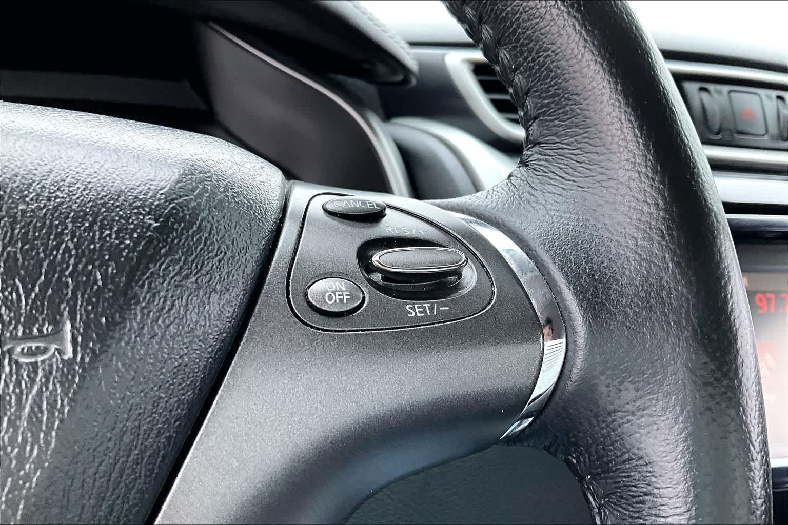 Thumbnail: 2019 Nissan Murano - 18
