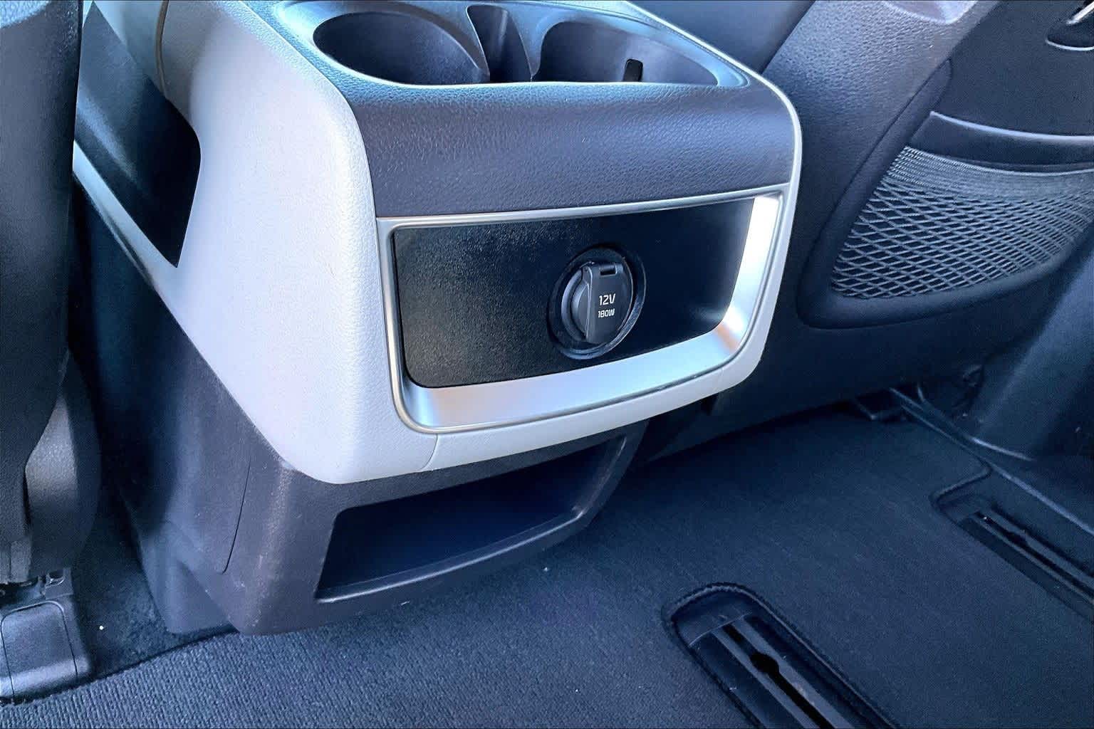 Thumbnail: 2024 Kia Carnival - 24