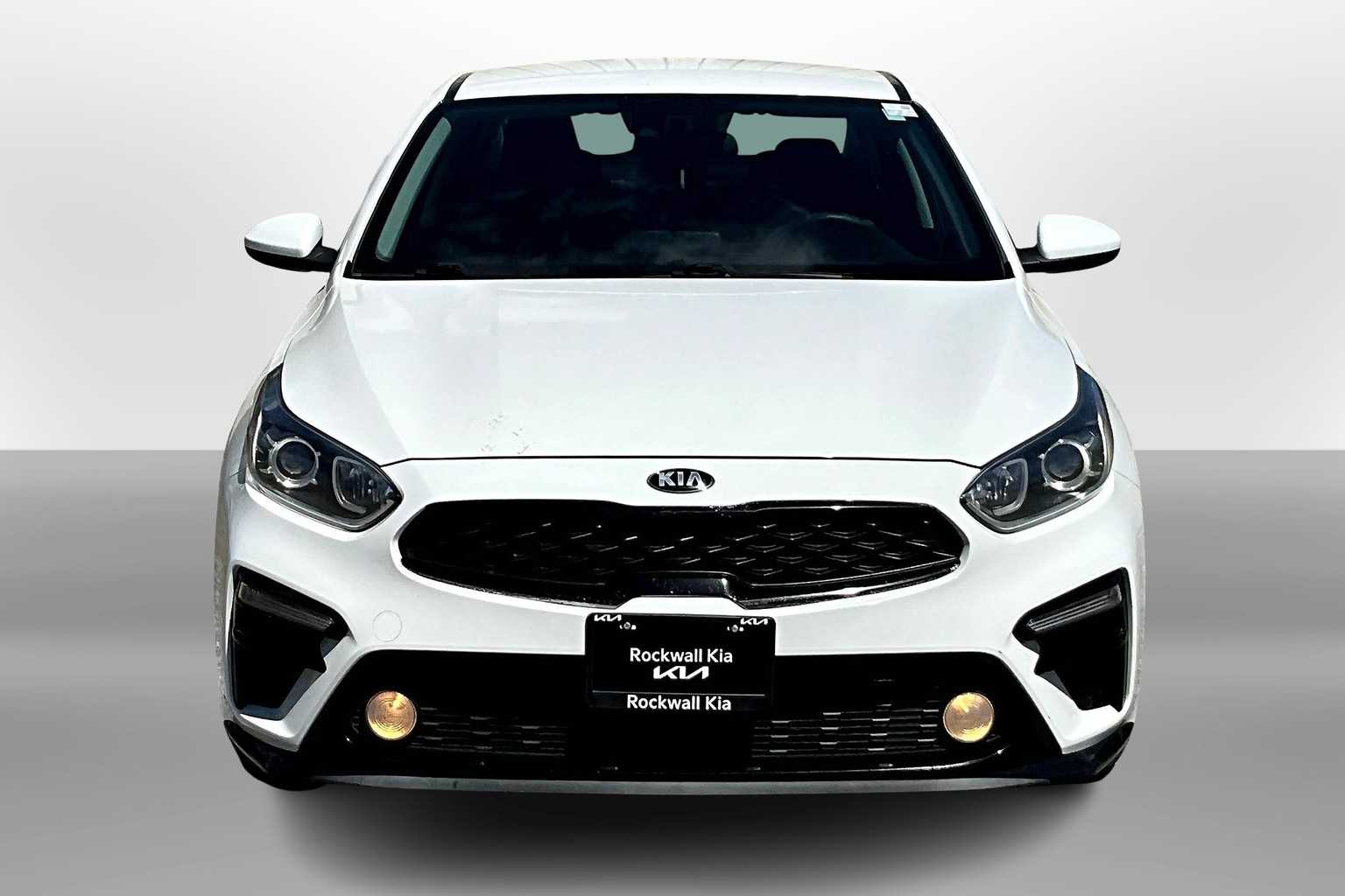 Thumbnail: 2019 Kia Forte - 3