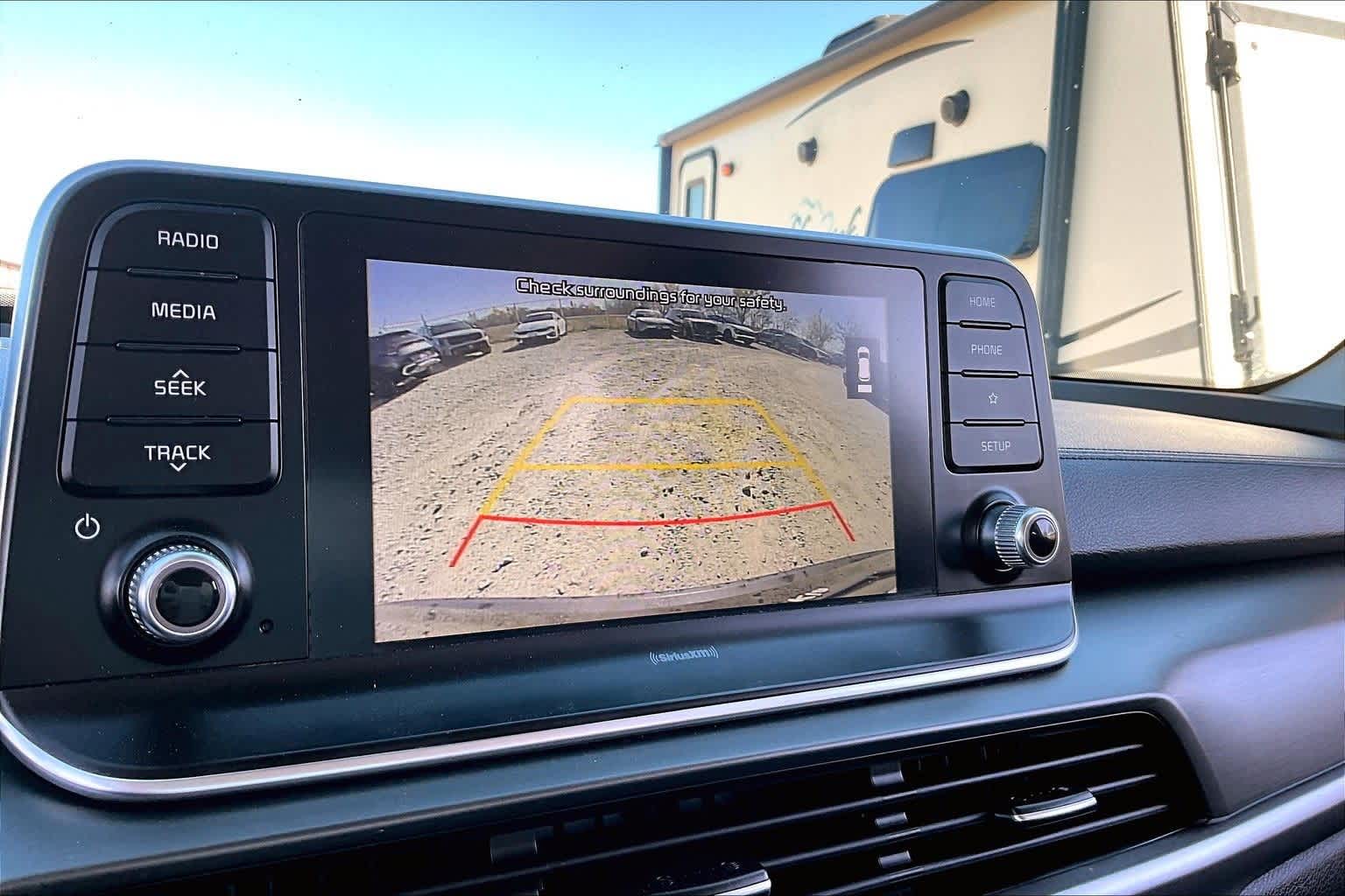 Thumbnail: 2020 Kia Telluride - 21