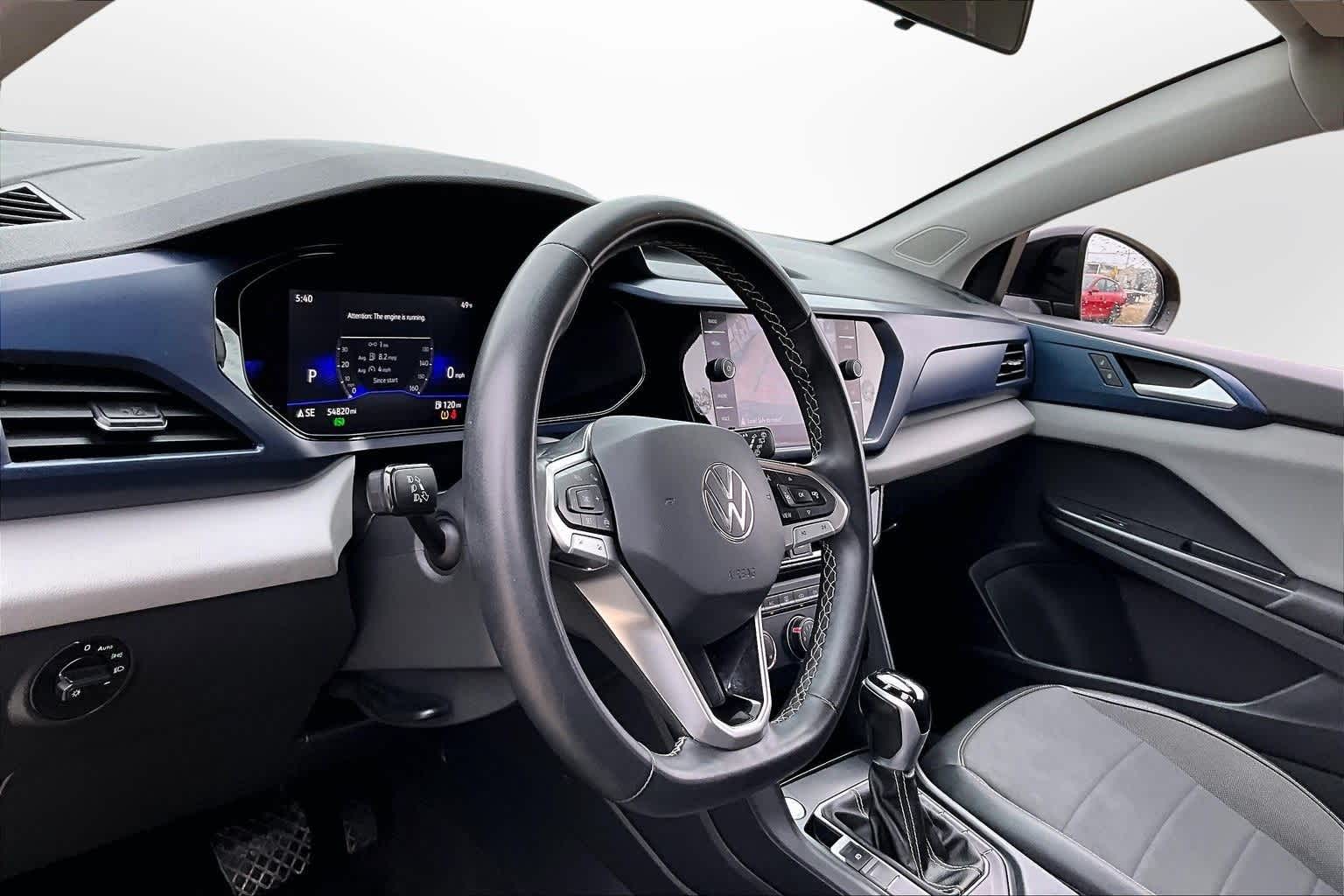 Thumbnail: 2022 Volkswagen Taos - 12