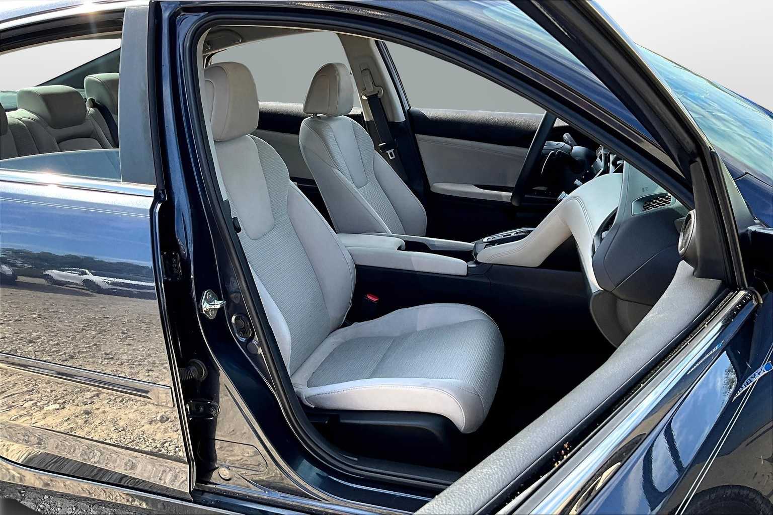Thumbnail: 2019 Honda Insight - 7