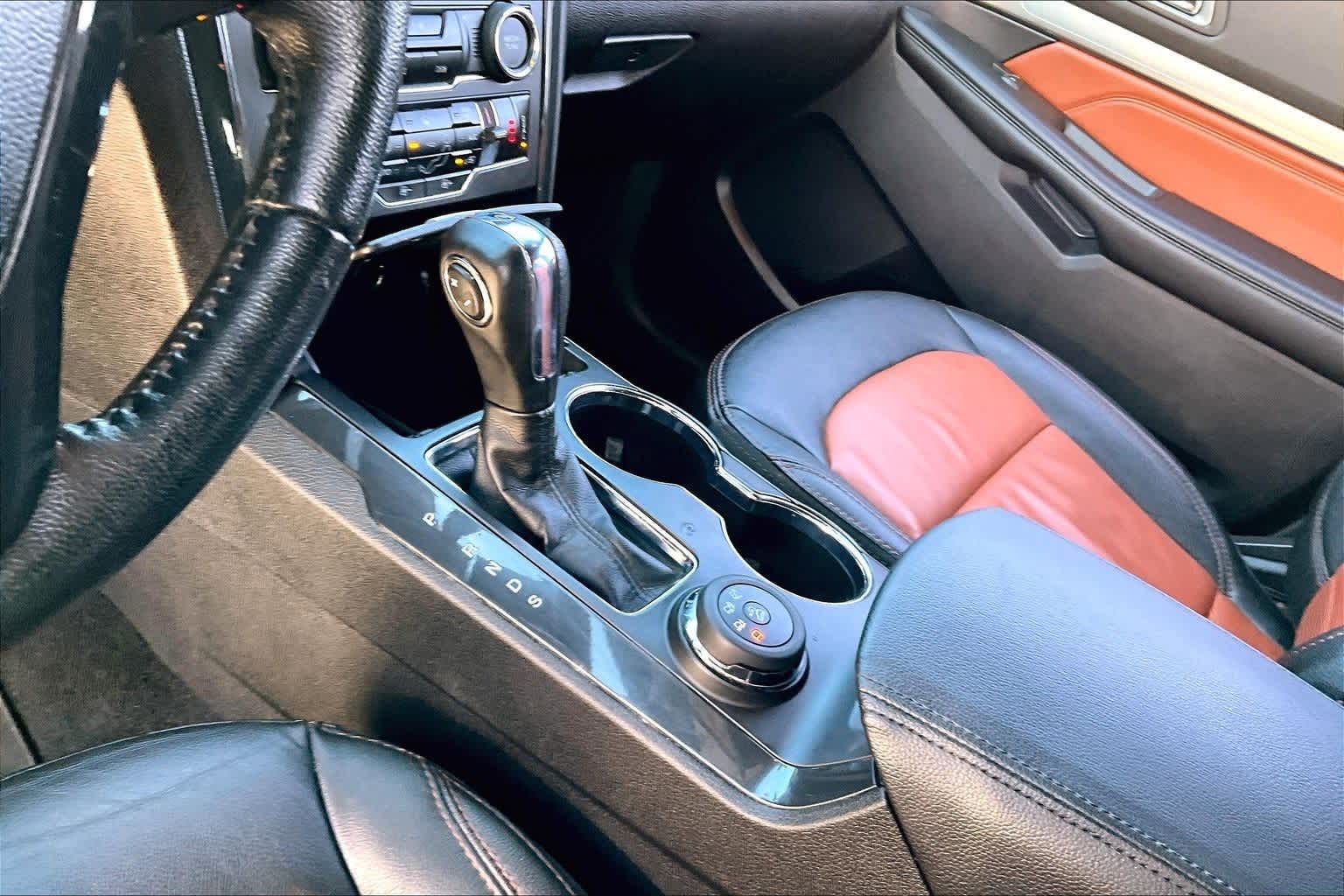 Thumbnail: 2019 Ford Explorer - 13