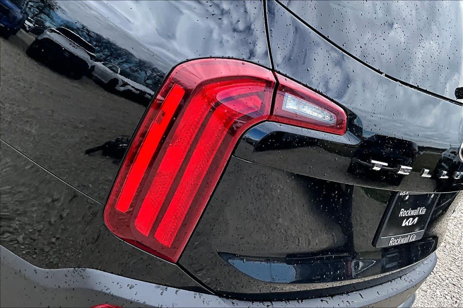 Thumbnail: 2021 Kia Telluride - 30