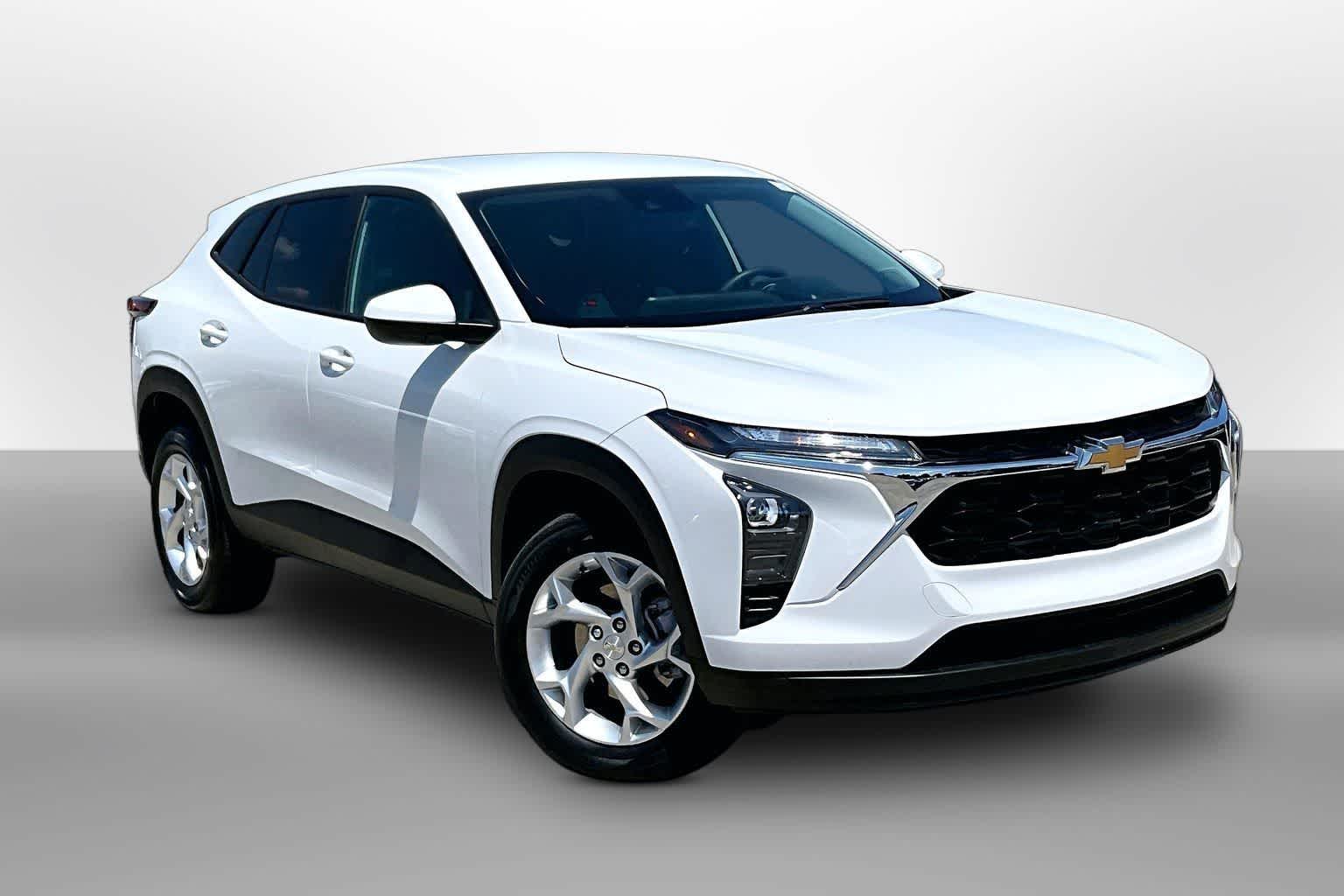 Thumbnail: 2024 Chevrolet Trax - 9