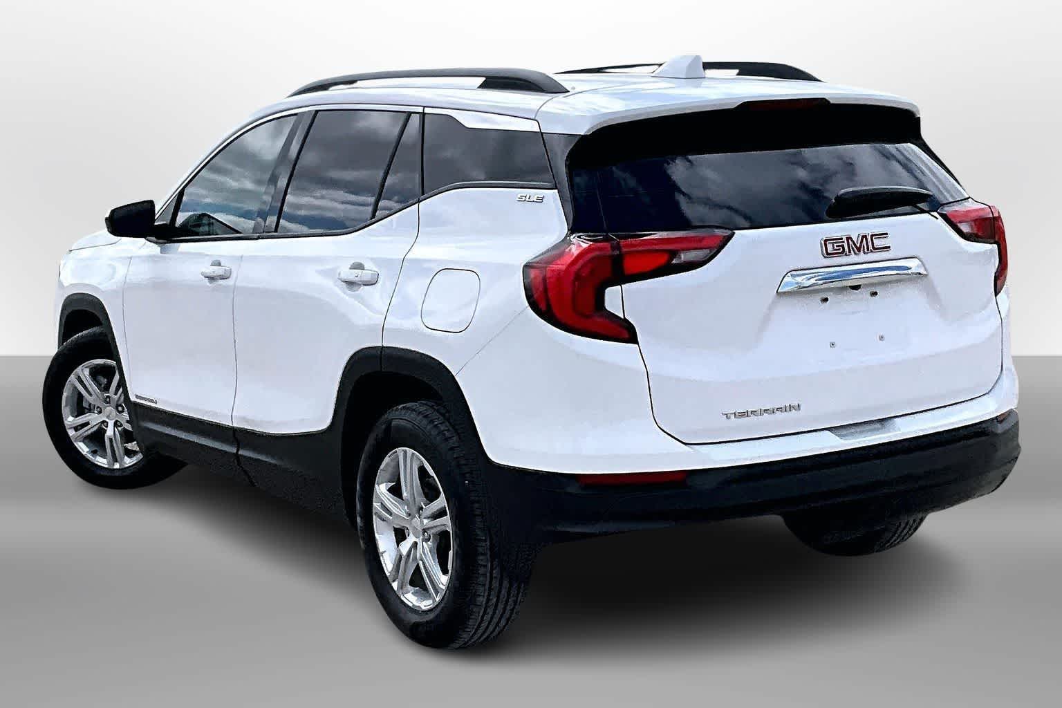 Thumbnail: 2020 GMC Terrain - 11