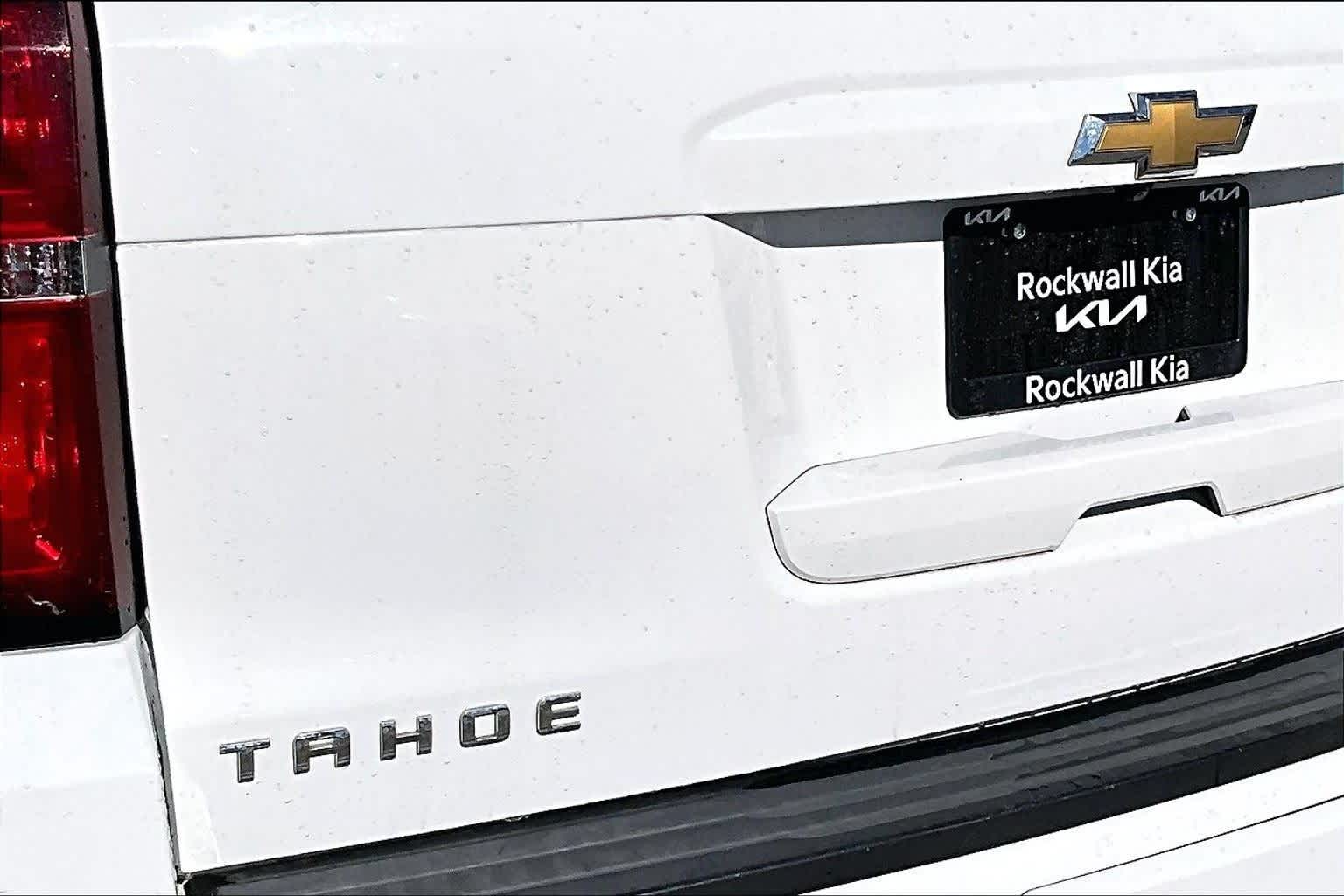 Thumbnail: 2016 Chevrolet Tahoe - 30