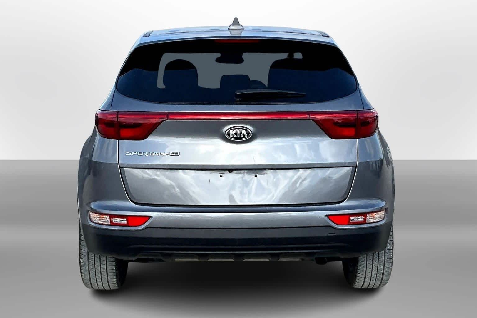 Thumbnail: 2017 Kia Sportage - 4