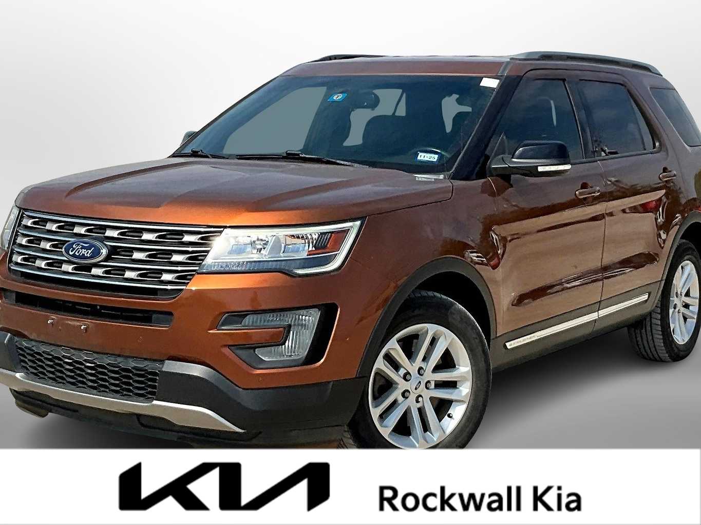 Thumbnail: 2017 Ford Explorer - 1