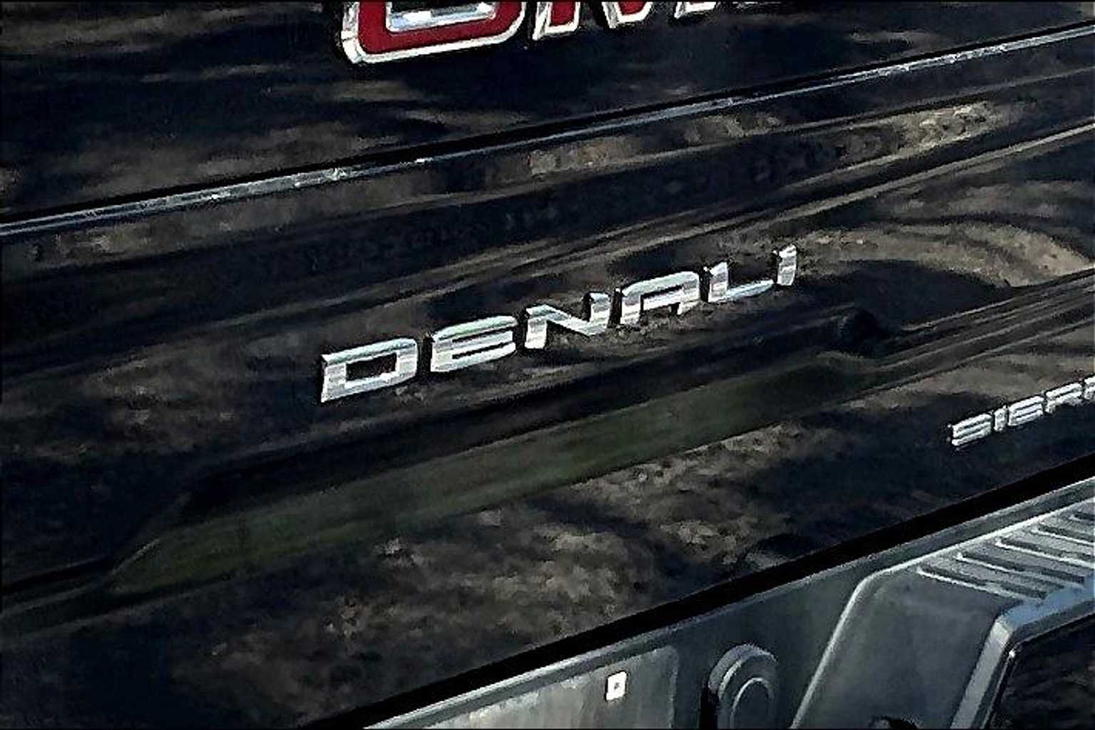 Thumbnail: 2019 GMC Sierra 1500 - 32