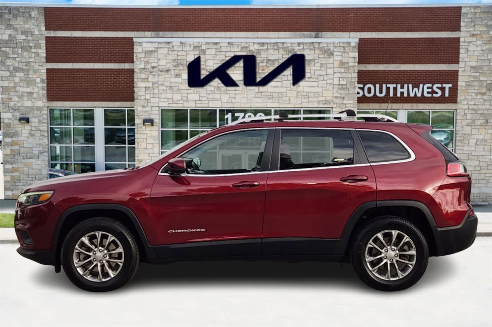Thumbnail: 2020 Jeep Cherokee - 2