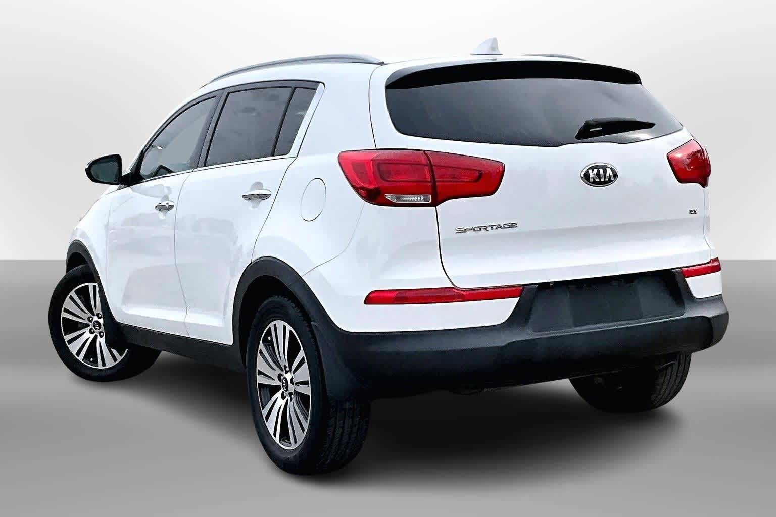Thumbnail: 2015 Kia Sportage - 11