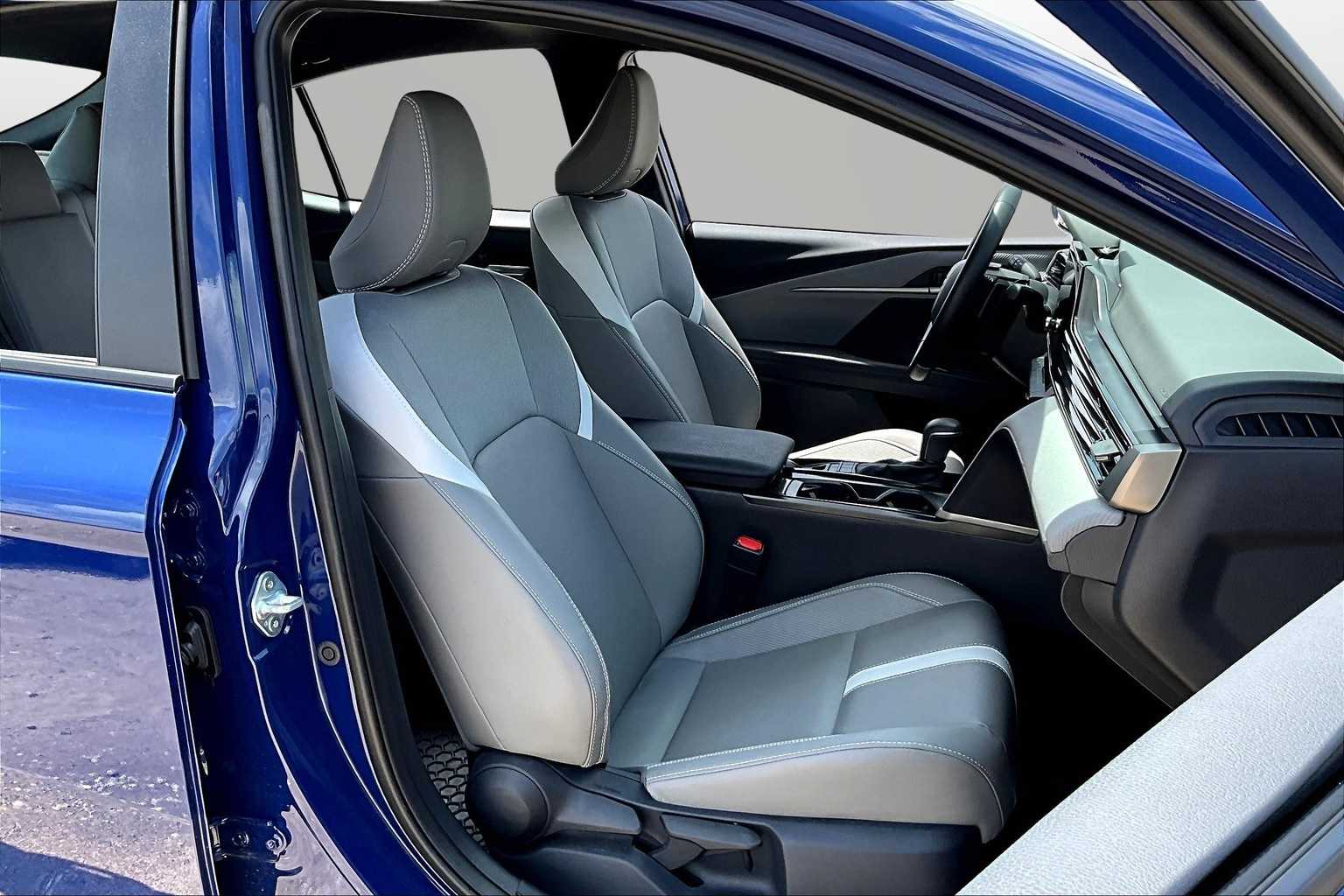 Thumbnail: 2025 Toyota Camry - 7