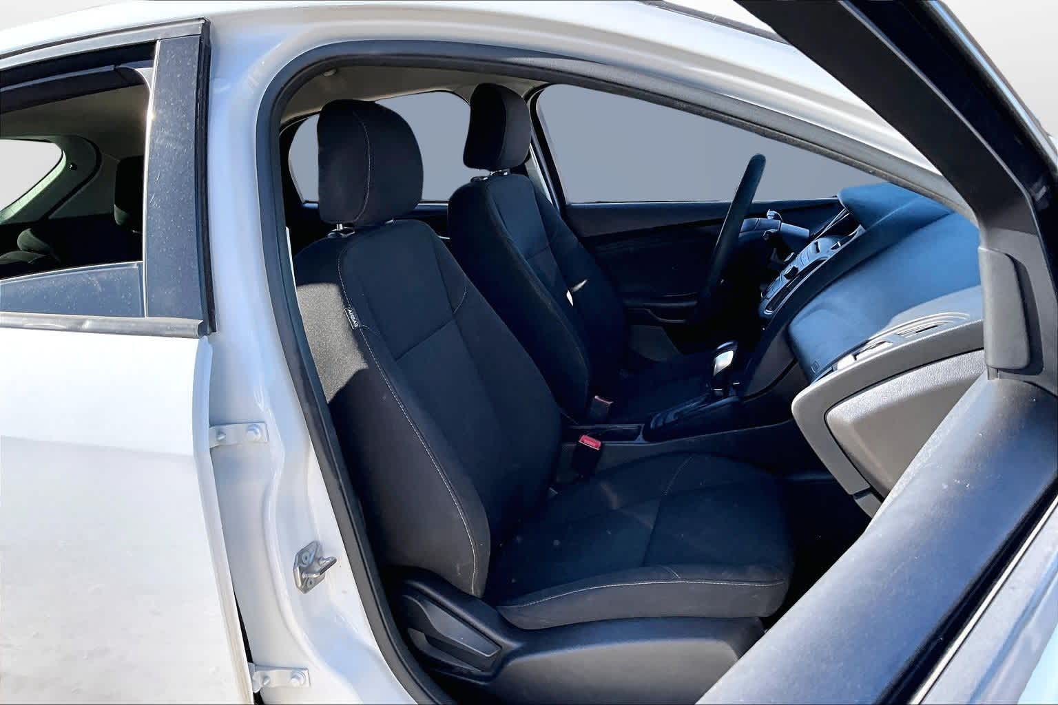 Thumbnail: 2017 Ford Focus - 7