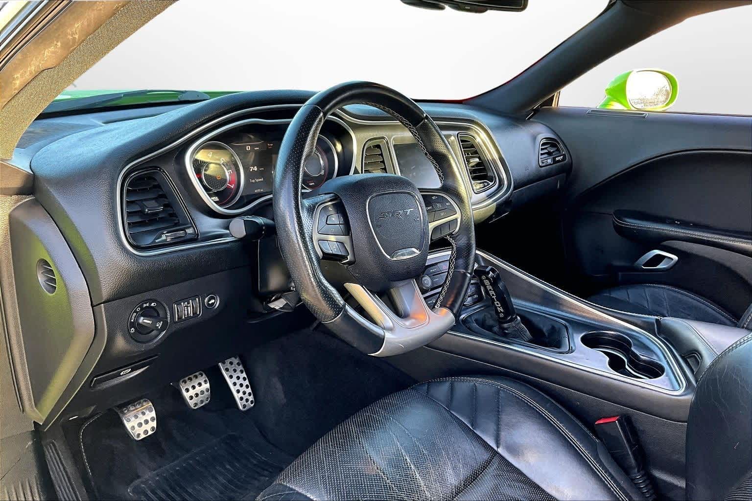 Thumbnail: 2015 Dodge Challenger - 10