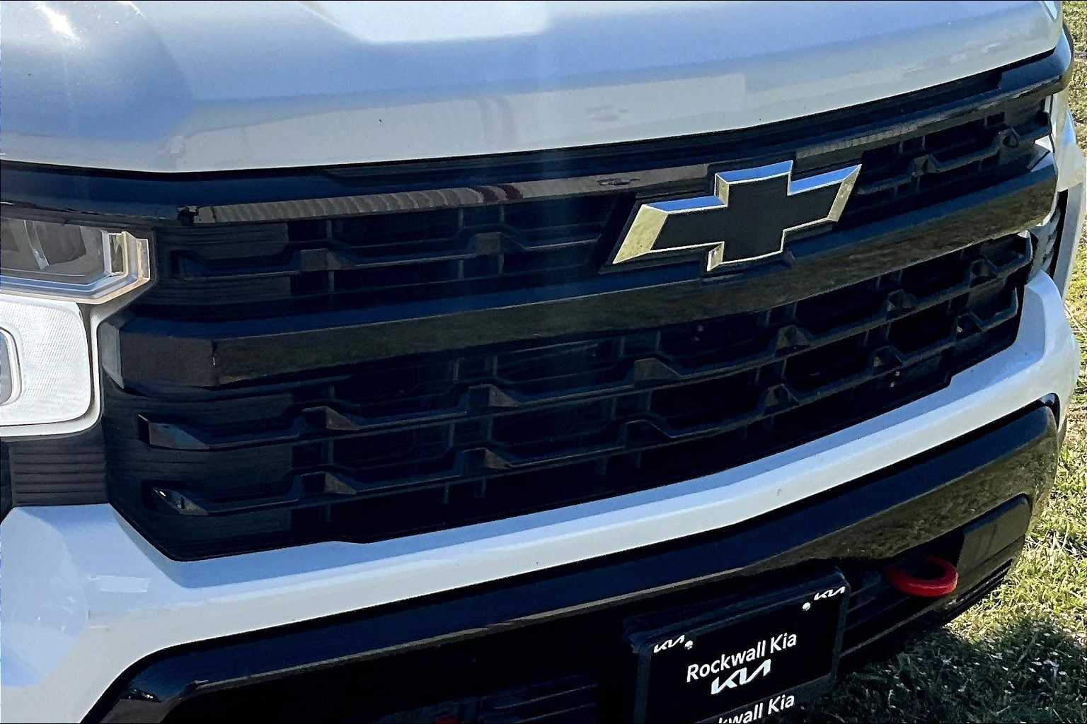 Thumbnail: 2023 Chevrolet Silverado 1500 - 30
