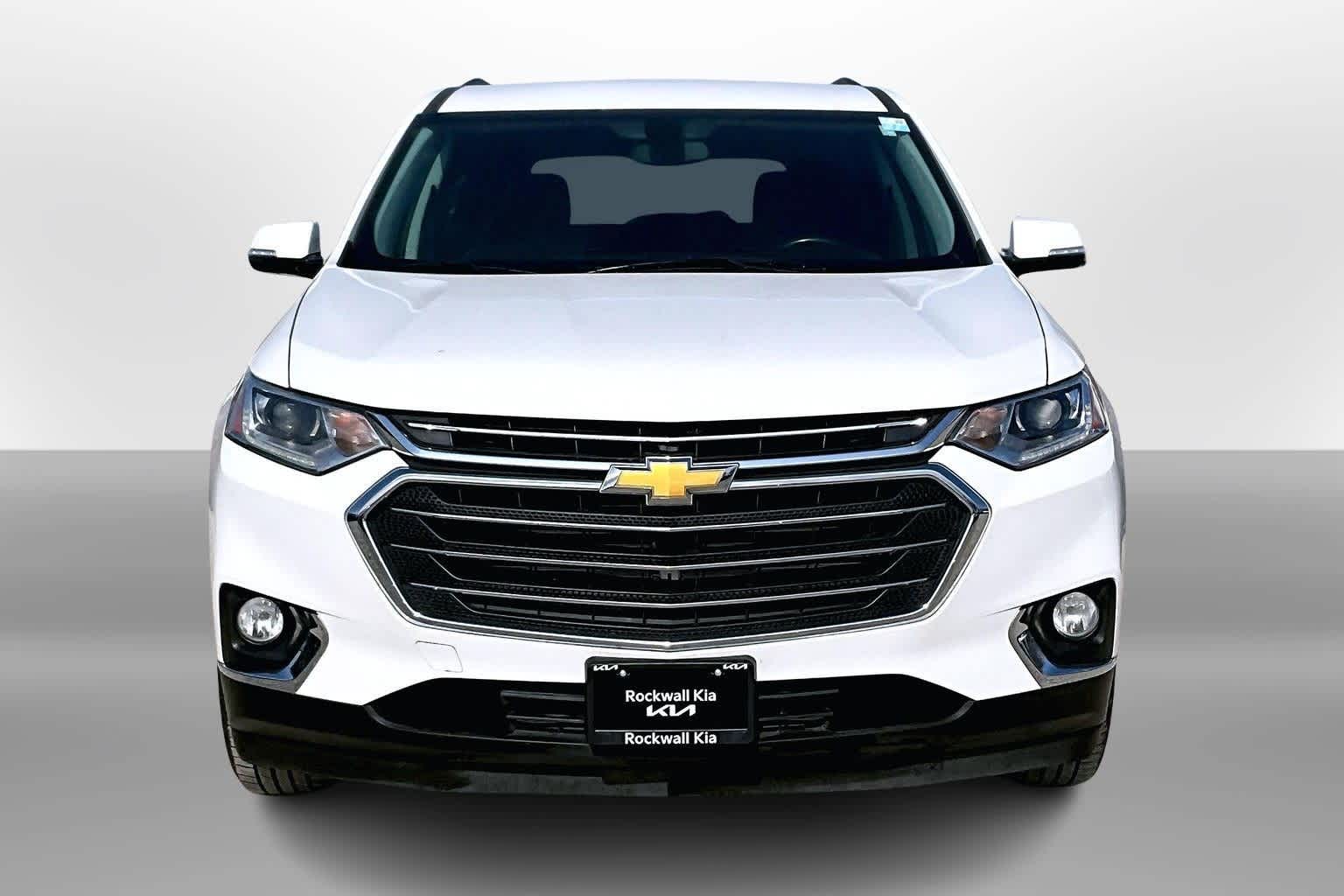 Thumbnail: 2018 Chevrolet Traverse - 3