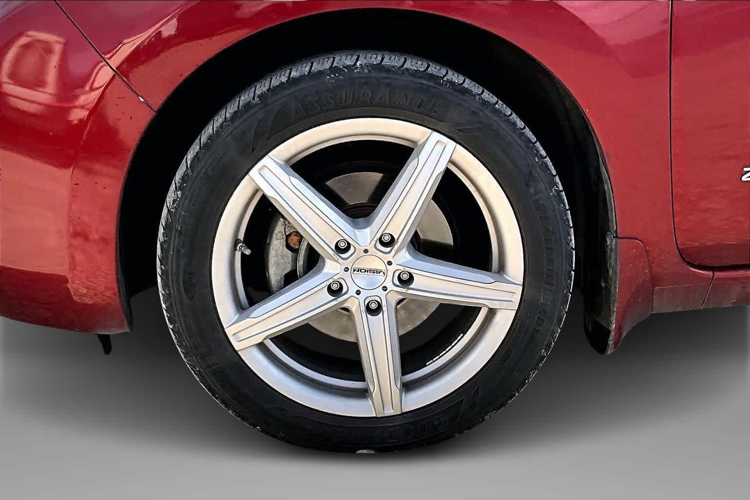 Thumbnail: 2013 Nissan Leaf - 7