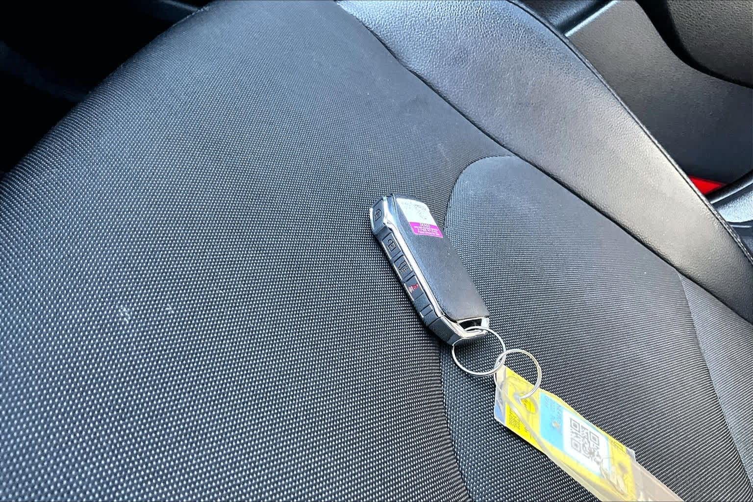 Thumbnail: 2022 Kia Forte - 8