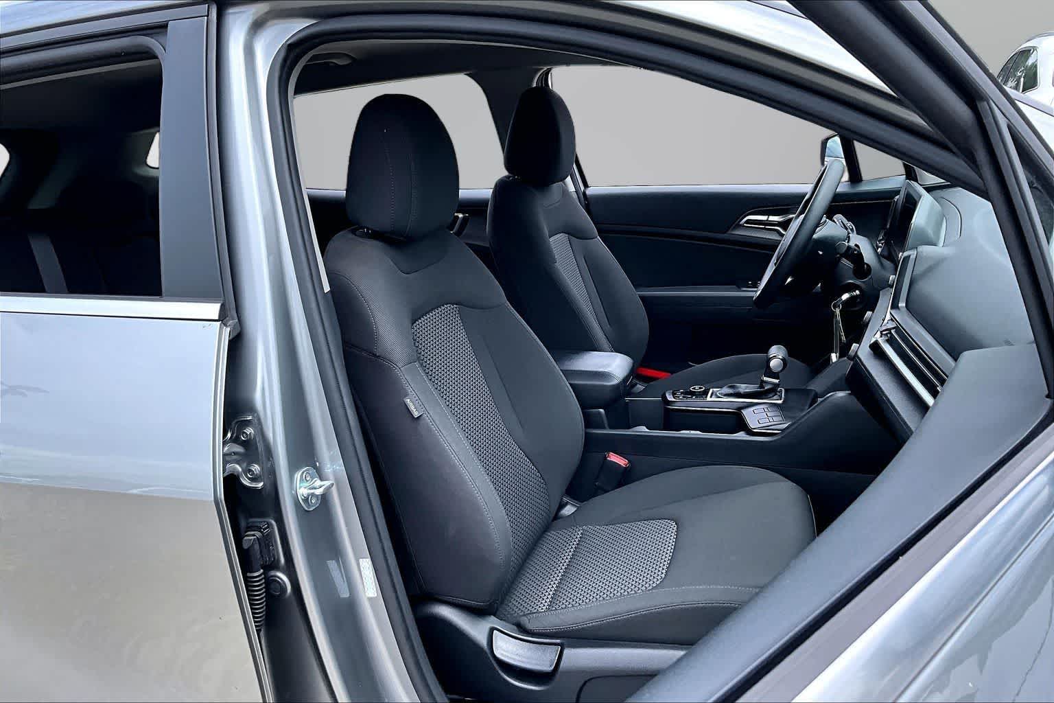 Thumbnail: 2024 Kia Sportage - 7