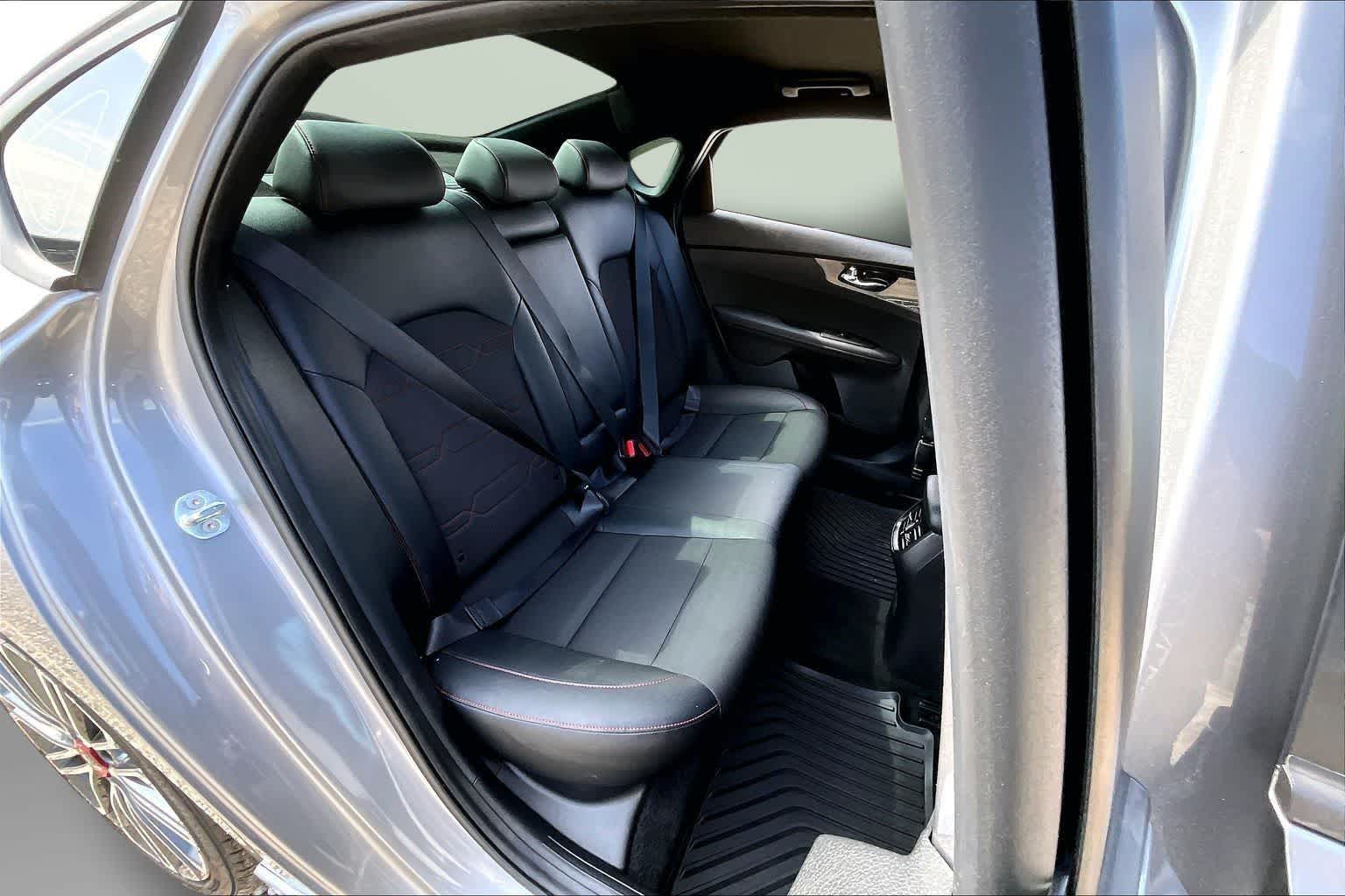 Thumbnail: 2023 Kia Forte - 26