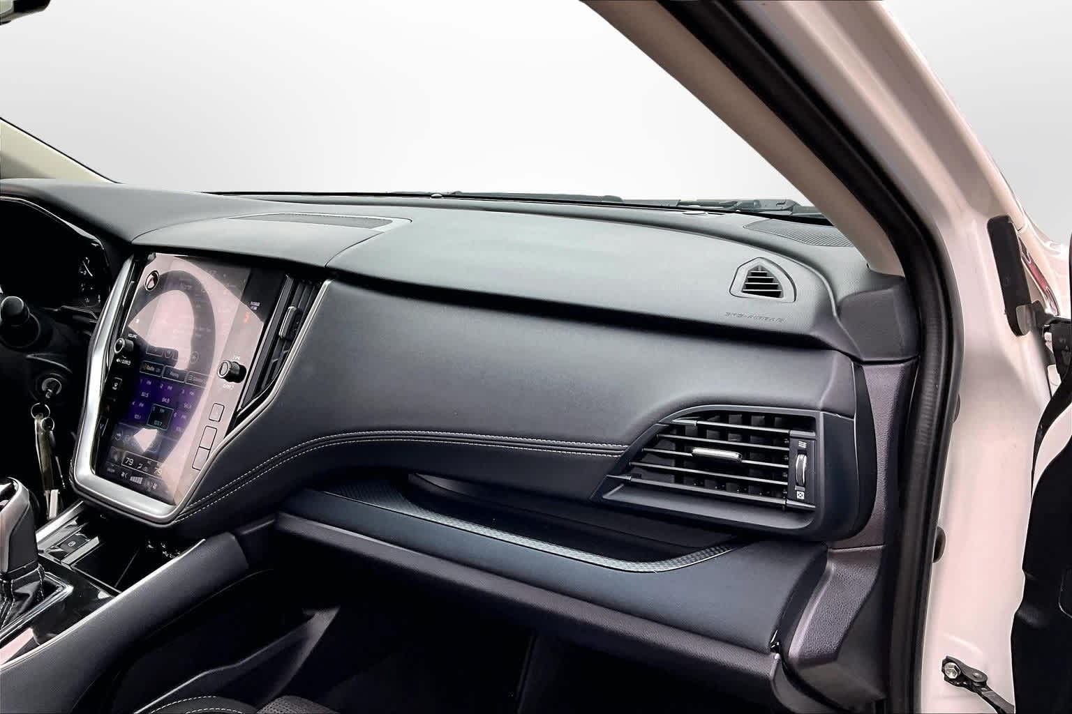 Thumbnail: 2022 Subaru Outback - 15